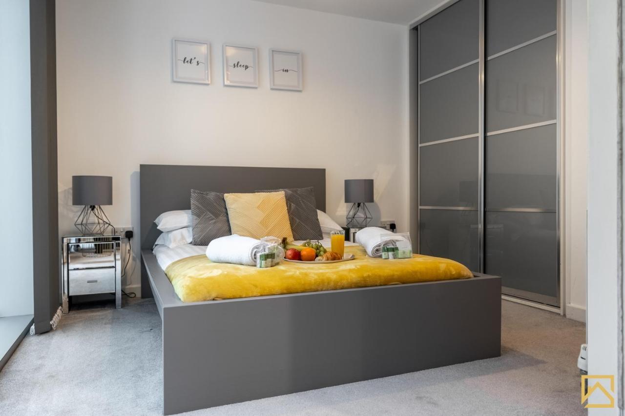 Modern 1 Bed In Central Mk, Free Parking, Smart Tv, Manhattan House By Valore Property Services Milton Keynes Exterior photo